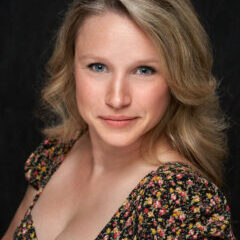 Emily Moraski Headshot